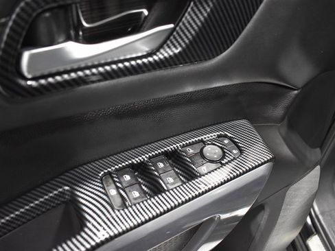 Used 2022 Nissan Pathfinder SL w/ Lighting Package (N92) image 15