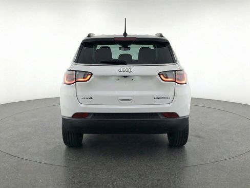 Used 2025 Jeep Compass Limited AWD/4WD image 7