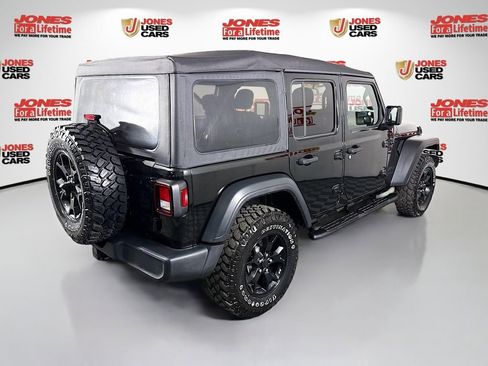 Used 2021 Jeep Wrangler Unlimited Sport image 15