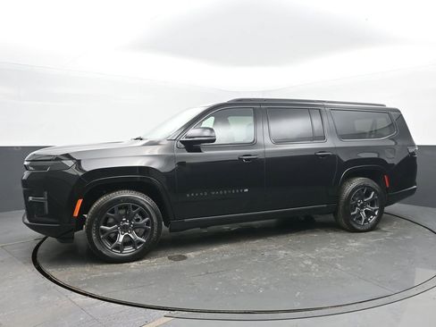 New 2026 Jeep Grand Wagoneer L Limited image 2