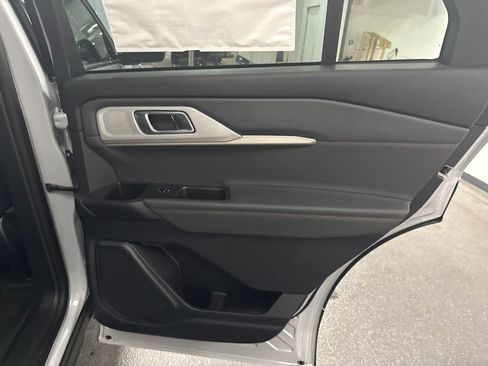New 2026 Ford Explorer Active AWD/4WD image 35