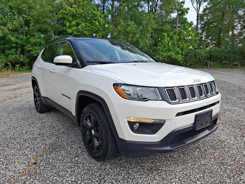 Used 2018 Jeep Compass Latitude w/ Popular Equipment Group image 7