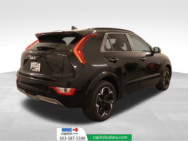Used 2024 Kia Niro Wind FWD image 2