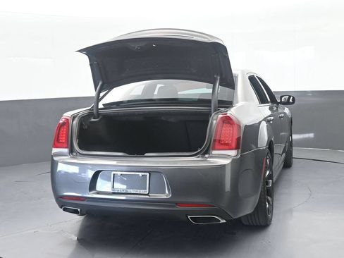 Used 2020 Chrysler 300 S w/ S Model Appearance Package RWD image 75