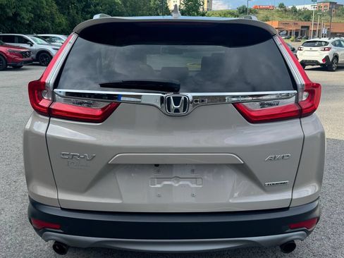 Used 2019 Honda CR-V Touring image 6