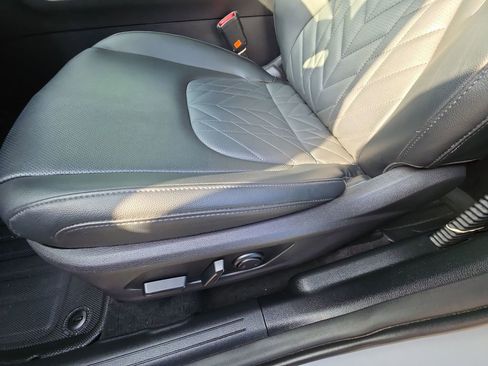 Used 2023 Kia Sportage X-Pro image 12