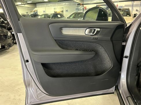 New 2026 Volvo XC40 B5 Plus w/ Protection Package Premier image 9