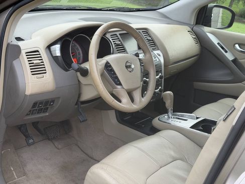 Used 2009 Nissan Murano SL w/ Technology Pkg FWD image 17