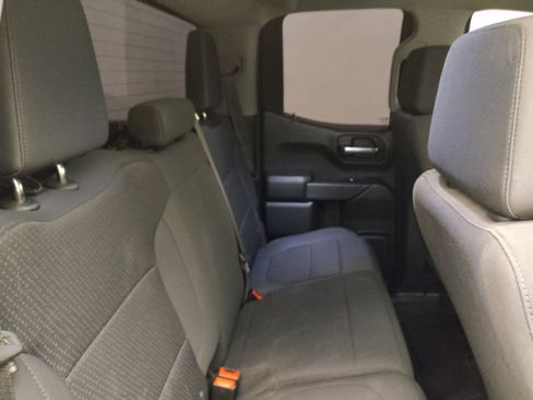 Used 2020 Chevrolet Silverado 1500 Custom w/ Custom Value Package RWD image 19