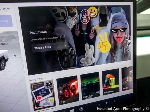 Used 2024 Tesla Cybertruck Cyberbeast image 26