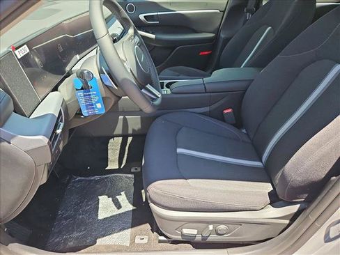 New 2026 Hyundai Sonata SEL FWD image 4