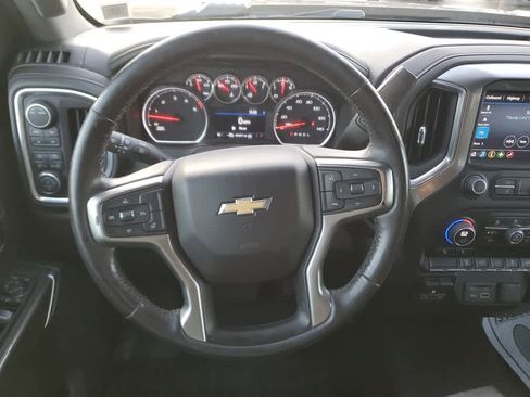 Used 2022 Chevrolet Silverado 2500 LTZ w/ Snow Plow Prep/Camper Package image 18