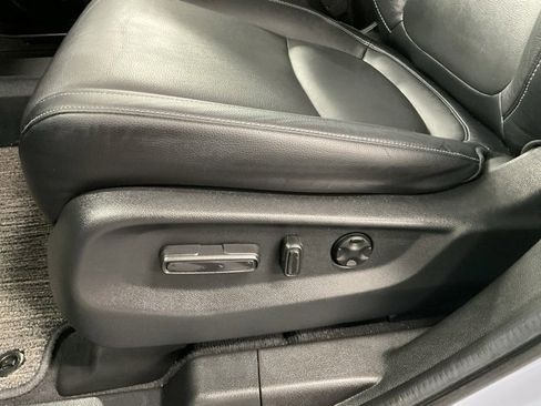 Certified 2024 Honda Odyssey Touring image 36