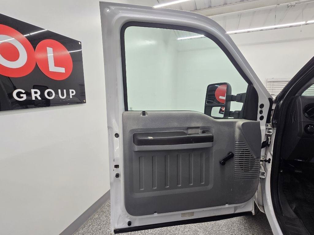 Used 2015 Ford F250 XL AWD/4WD image 23