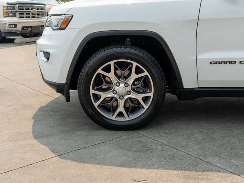 Used 2021 Jeep Grand Cherokee Limited w/ Luxury Group II AWD/4WD image 31