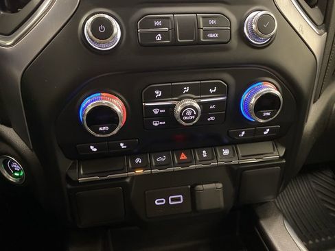 Used 2021 GMC Sierra 1500 Elevation image 20