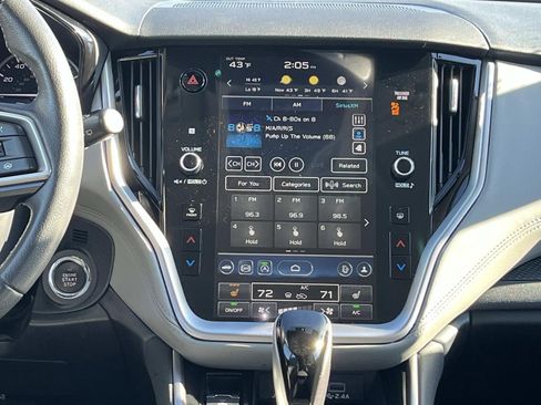 Used 2024 Subaru Outback Premium image 16