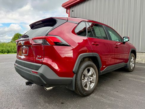 Certified 2024 Toyota RAV4 XLE w/ Convenience Package AWD/4WD image 24