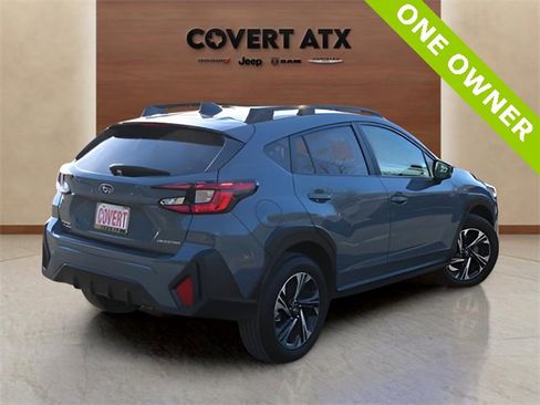 Used 2024 Subaru Crosstrek 2.0i Premium image 5