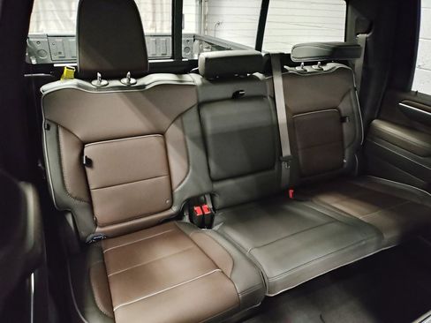 New 2026 GMC Sierra 2500 Denali w/ Denali Reserve Package image 11