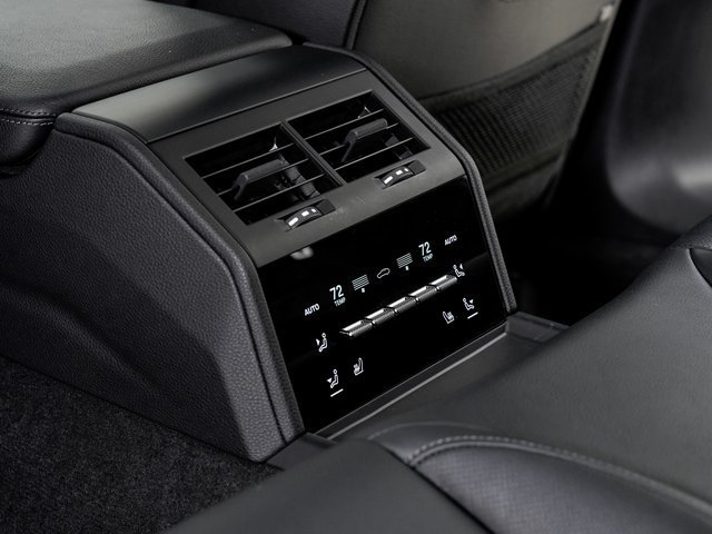 Certified 2025 Porsche Panamera 4 AWD/4WD image 22