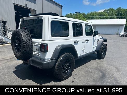 Used 2024 Jeep Wrangler Unlimited AWD/4WD image 4