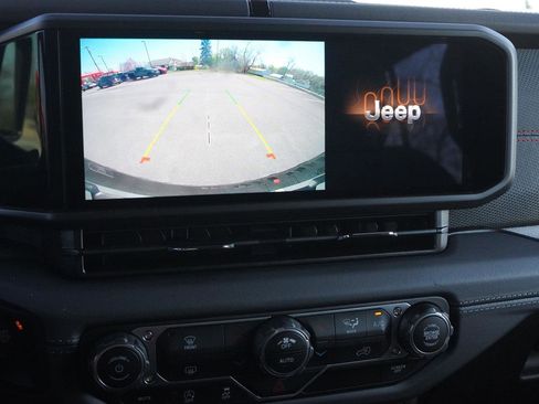 New 2025 Jeep Wrangler Unlimited Rubicon image 49