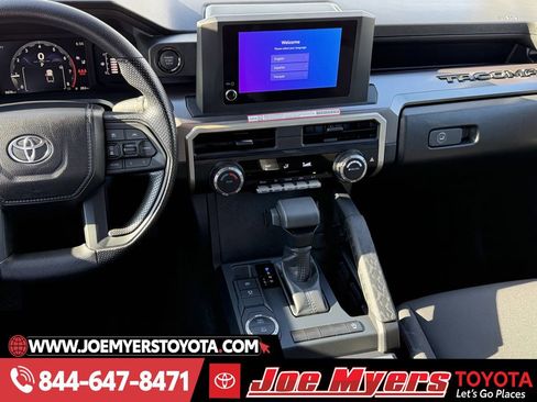 Used 2026 Toyota Tacoma SR5 image 17