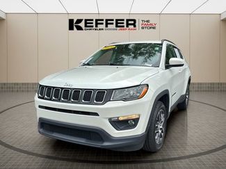 Used 2018 Jeep Compass Latitude FWD video 1