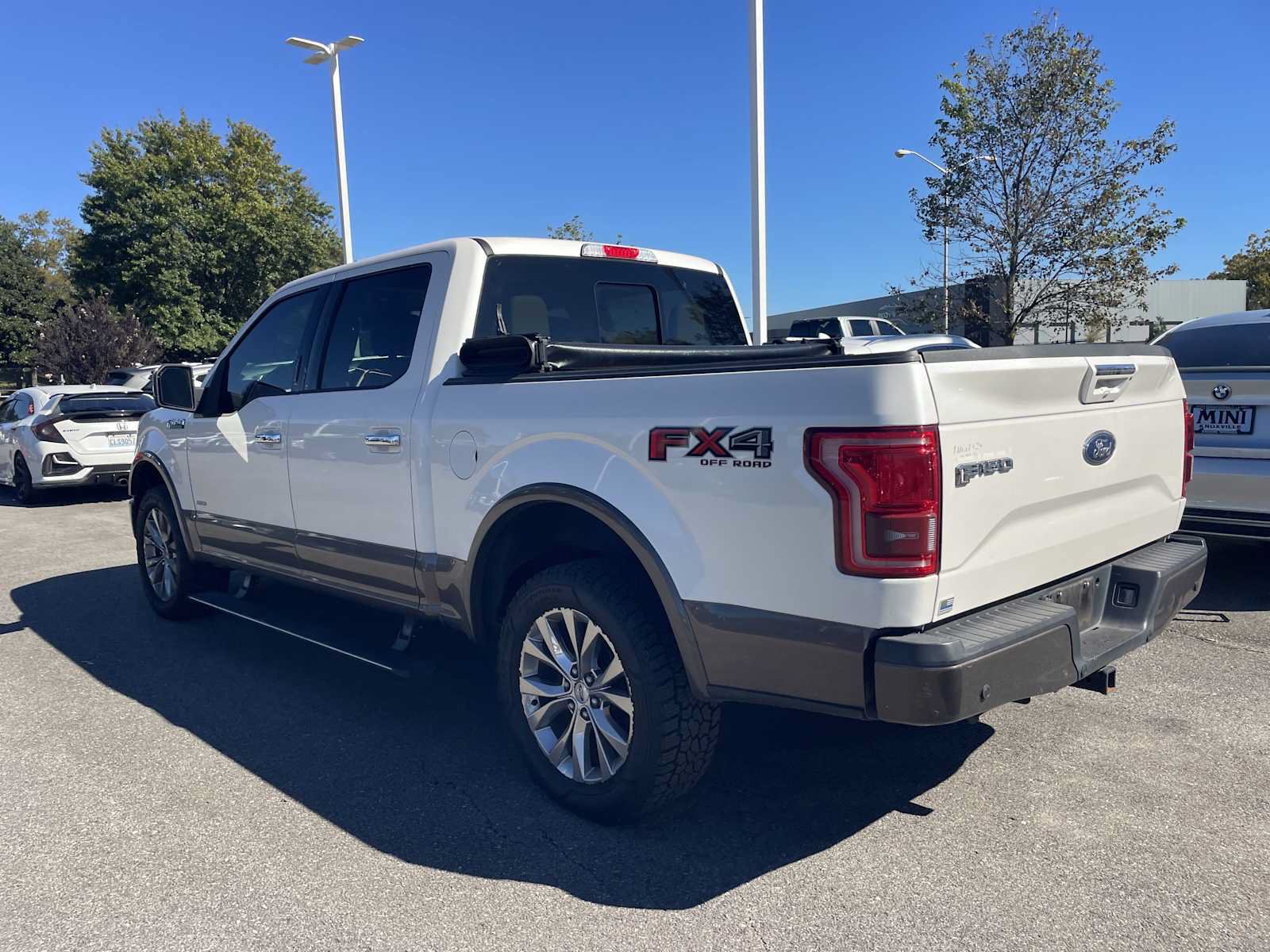 Used 2017 Ford F150 Lariat w/ Equipment Group 502A Luxury AWD/4WD image 3