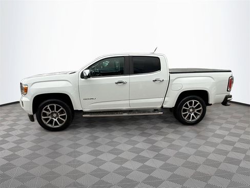Used 2020 GMC Canyon Denali image 9