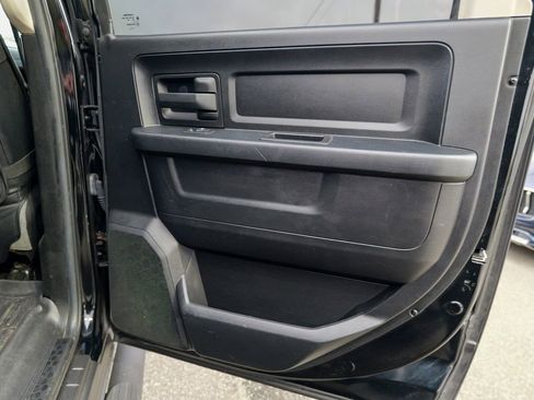 Used 2014 RAM 1500 Express w/ Black Ram 1500 Express Group image 27