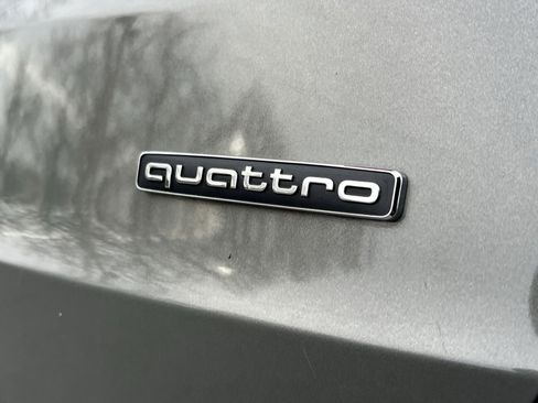 Used 2023 Audi Q3 2.0T Premium image 29