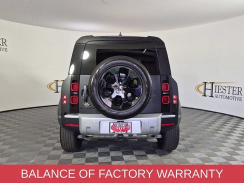 Used 2025 Land Rover Defender 110 S AWD/4WD image 4