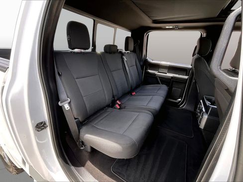 Used 2018 Ford F150 XLT w/ Equipment Group 302A Luxury RWD image 21