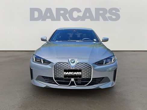 Used 2025 BMW i4 xDrive40i image 2