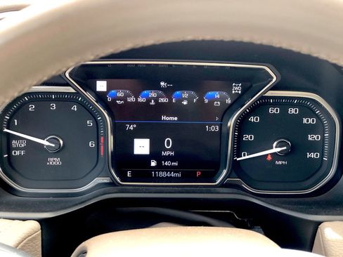 Used 2021 GMC Yukon Denali w/ Denali Premium Package image 17