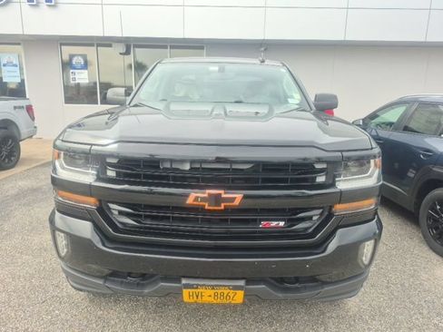 Used 2017 Chevrolet Silverado 1500 LT w/ All Star Edition AWD/4WD image 8