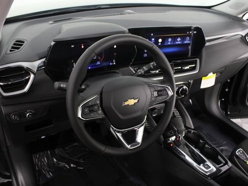 New 2026 Chevrolet TrailBlazer LT image 9