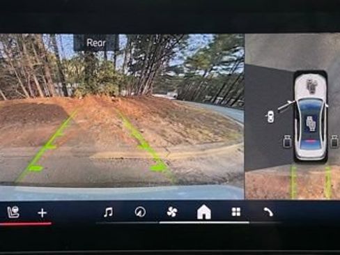 Used 2023 BMW 740i 740i image 26