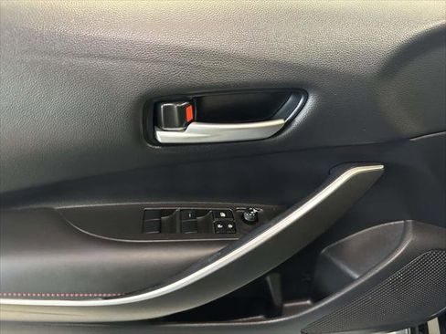 Used 2023 Toyota Corolla SE image 19