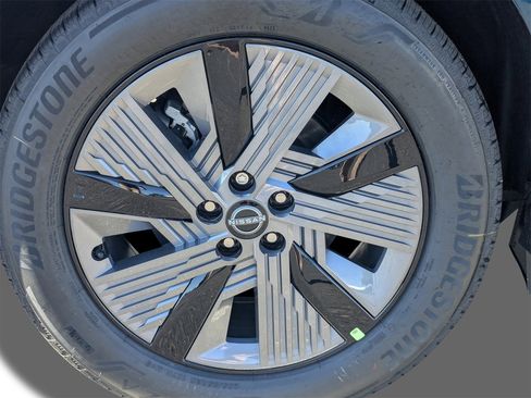 New 2026 Nissan Murano SL image 9