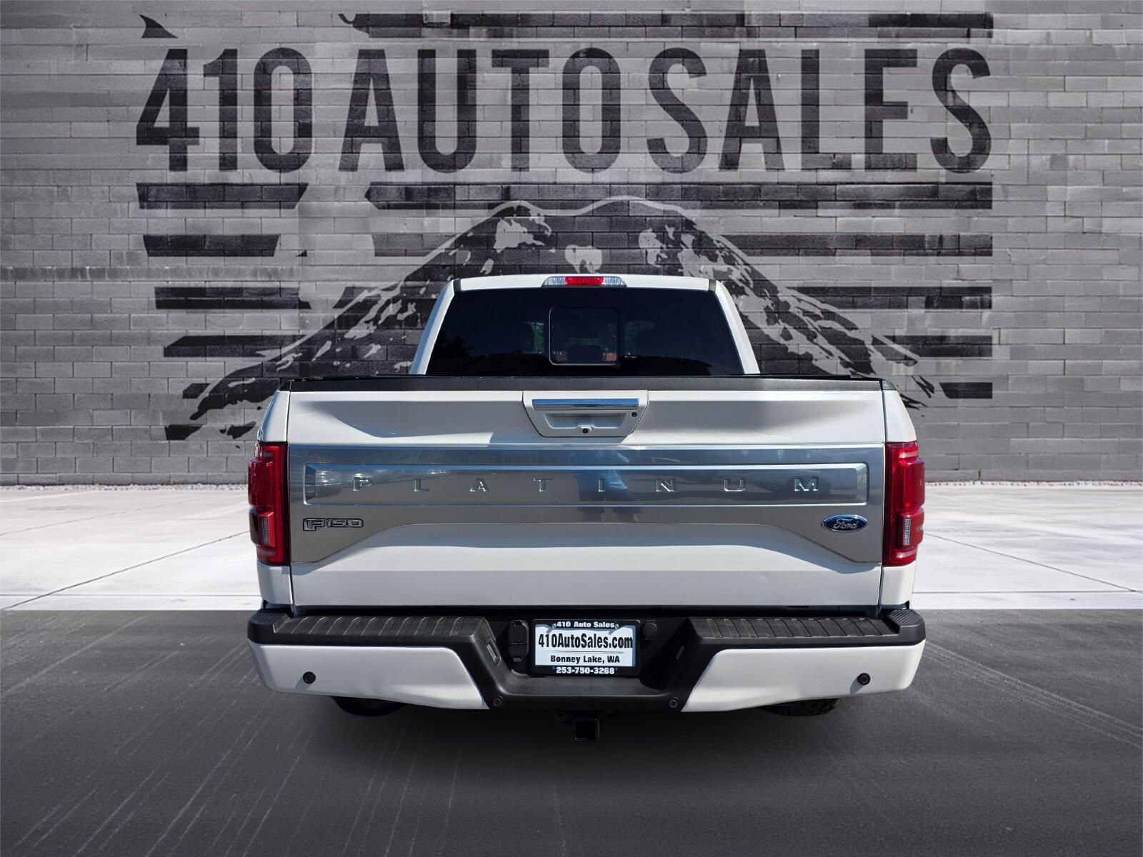 Used 2017 Ford F150 Platinum w/ Technology Package AWD/4WD image 4