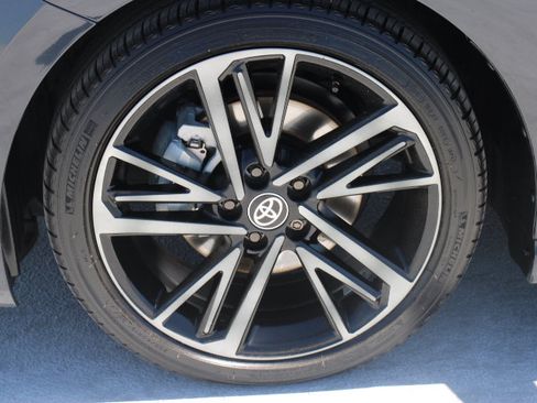 Certified 2025 Toyota Camry XSE FWD image 9