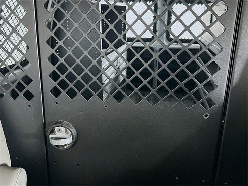 Used 2023 GMC Savana 2500 w/ Driver Convenience Package image 21