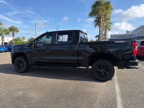 Used 2021 Chevrolet Silverado 1500 LT Trail Boss w/ Convenience Package II AWD/4WD image 17