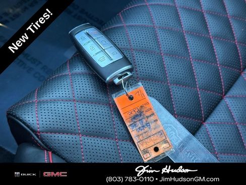 Used 2022 Genesis G70 3.3T image 37