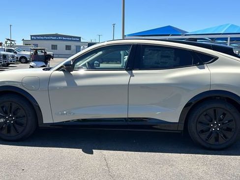New 2026 Ford Mustang Mach-E Premium w/ Sport Appearance Package AWD/4WD image 6
