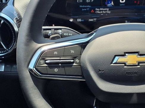 New 2026 Chevrolet Equinox LT w/ Safety and Technology Package AWD/4WD image 17