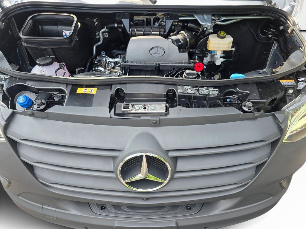New 2026 Mercedes-Benz Sprinter 2500 image 12